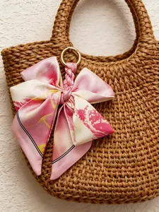 Elegant Bow Tie Pendant Accessory, Stylish Bag Charm with High Shine Finish, Versatile Knitted Design for All Seasons