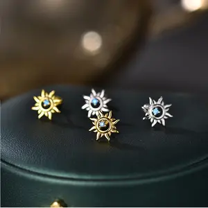 Beautiful Pair 925 Sterling Silver Sun Design Earrings with Elegant Design and Unique Shape