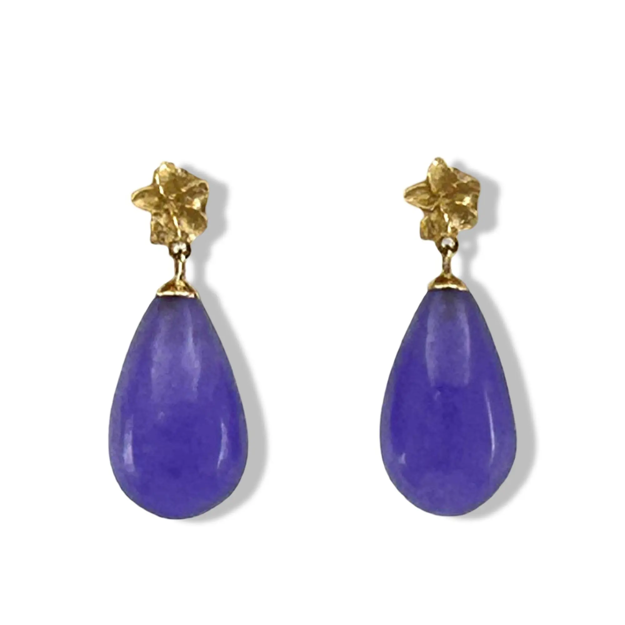 14K Yellow Gold Plumeria Raindrop Lavender Jade Stud Earrings