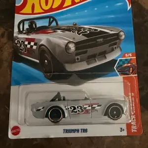Hot Wheels Triumph TR6 Track Stars * Treasure Hunt *