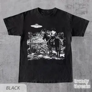 Ufo Western Shirt, Retro T-Shirt, Vintage Cowboy TShirt, Rodeo T Shirt, Wild West Shirt, Western Oversized Tee, Unisex