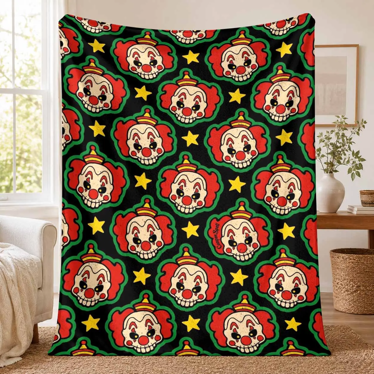 Creepy Clown Skull Flannel Blanket - Whimsical Carnival Theme Pattern, Ultra-Soft Warm Microfiber Throw, Decorative Bedspread Bedding for Couch, Camping, Home Decor Gifts