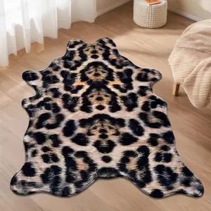 Leopard Print Faux Wool Carpet Mat, Soft Comfortable Indoor Rug, Animal Print Rug, Durable and Easy Clean, Perfect for Bedroom Decor