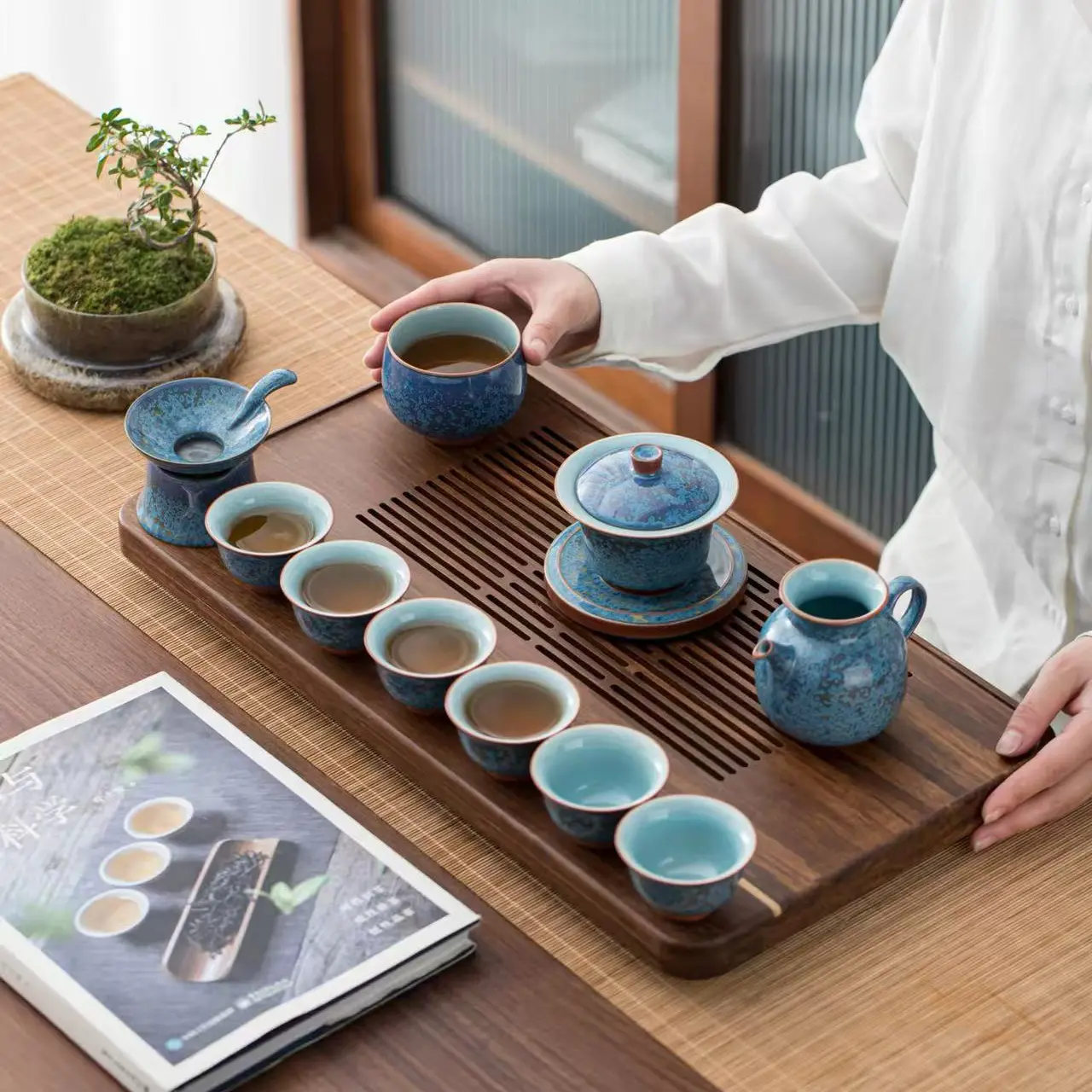 Verdant Blue-Green Tea Set｜Blue Glaze with Violet Undertones｜Complete 11-Piece Gift Box｜High-Fired Porcelain Giftware