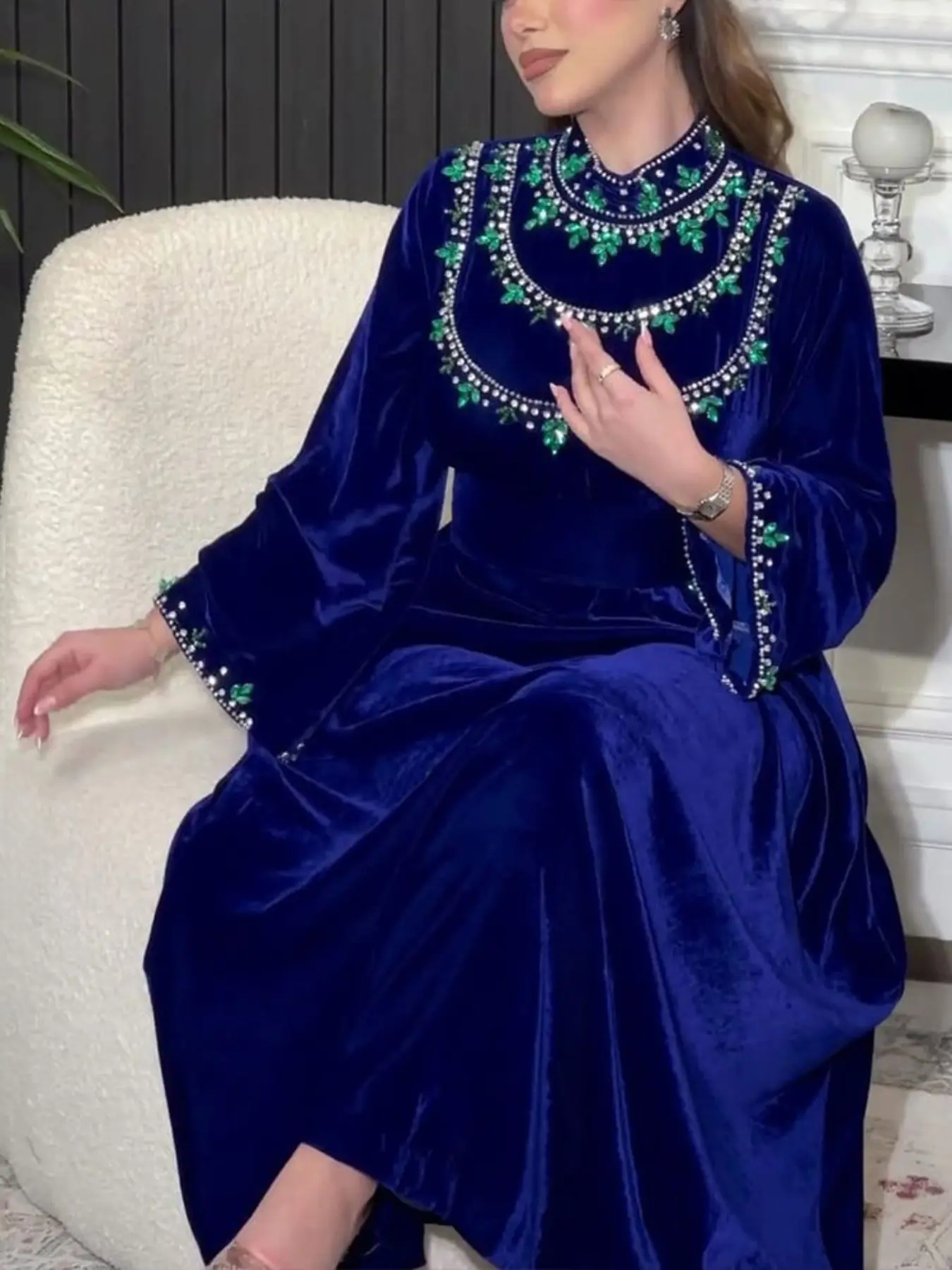 Muslim Velvet Zipper Water Drop Rhinestone Dress, Elegant Loose-Fit Woven Fabric, All Seasons Wearable, Moderate Thickening, Muslim Evening Dress, Modest Style Dress