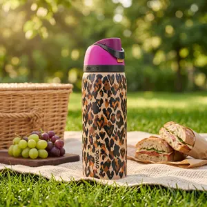 Owala "Wild At Heart" 32oz FreeSip Water Bottle UO Exclusive Animal Print Stainless Steel Insulated Travel Tumbler
