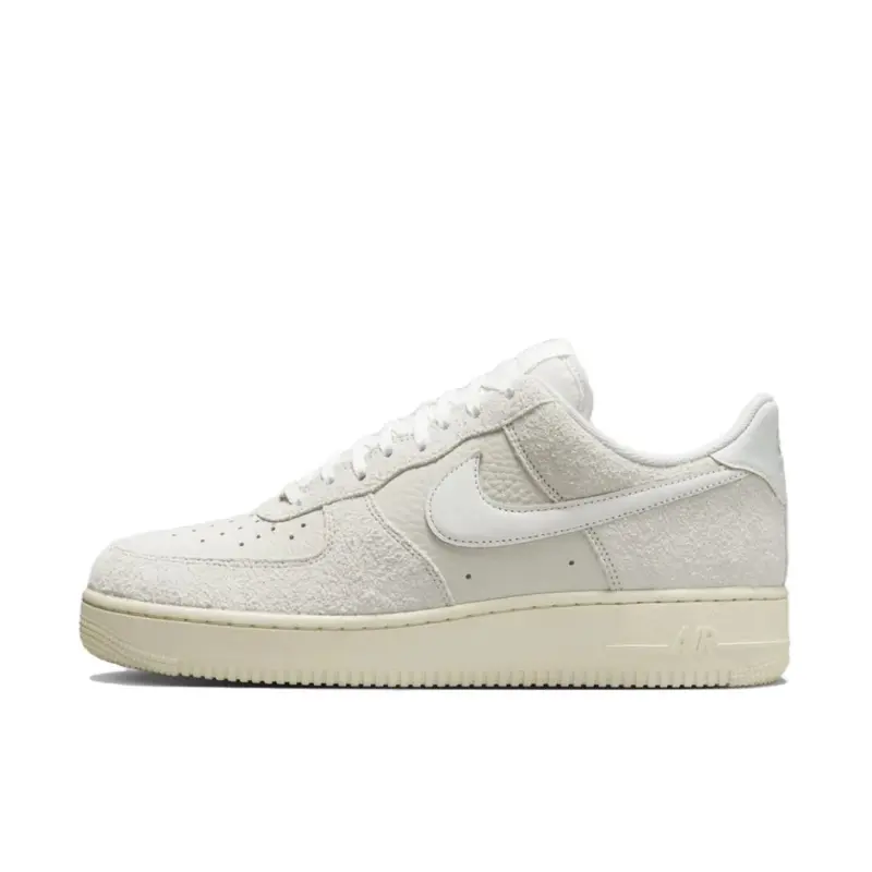 NIKE Air Force 1 Low '07 Men's Leather Trainer, Phantom Summit White Sports Shoe for Casual Daily Wear, Trainer Shoes, Footwear, Classic, Athletic, Closed