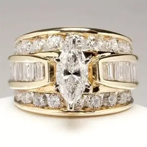 Shiny and elegant cubic zirconia decorative ring for wedding engagement commitment, bride eternal ring, anniversary ring, ideal Valentine's Day gift
