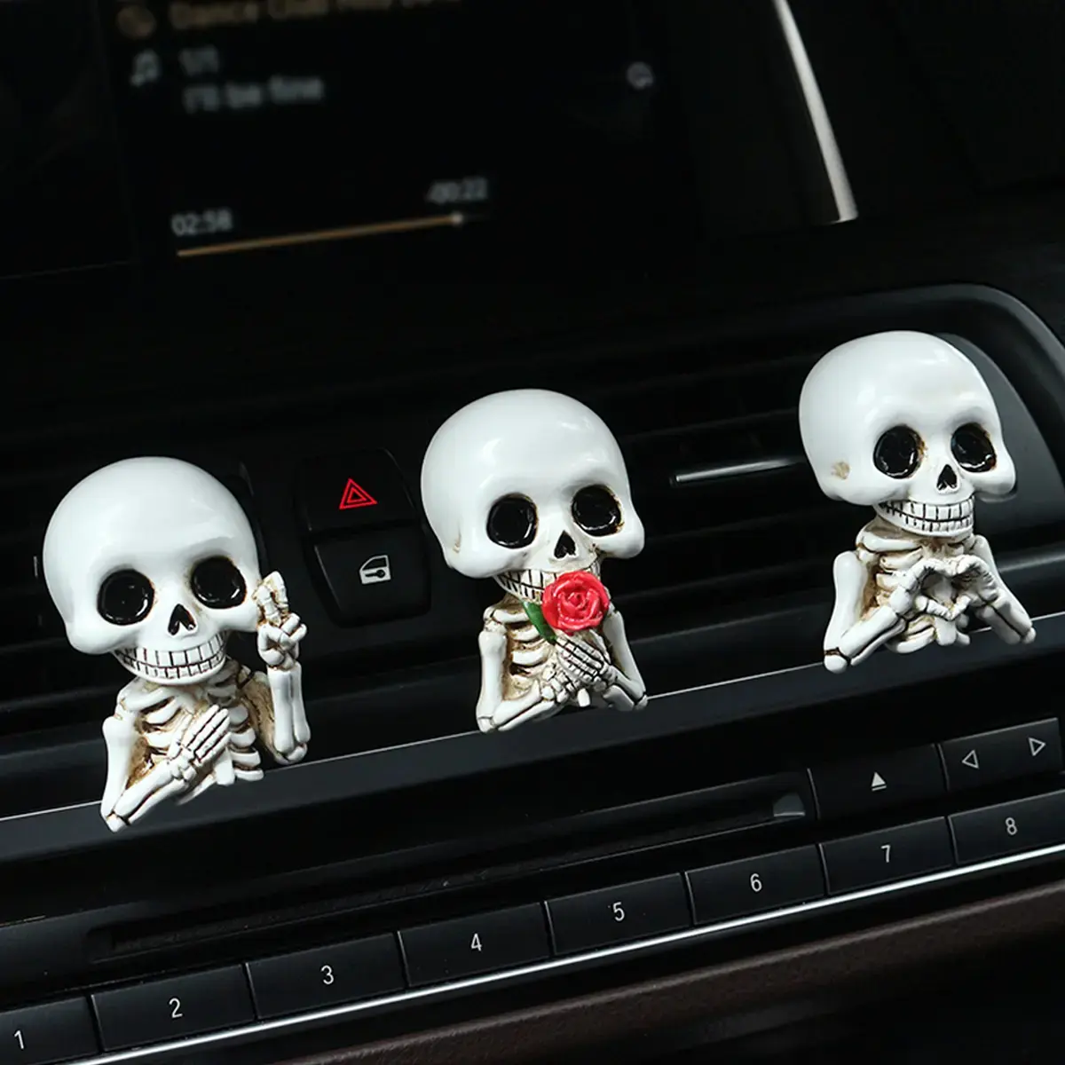 Humwam 1-3Pcs Cute Resin Skull Car Air Vent Diffuser Set, Car Deodorizer, Fragrance Ornament, Multi-Season Holiday Decor, Air Purifying Interior Accessories, Scent Gift Kit, Car Interior Accessories
