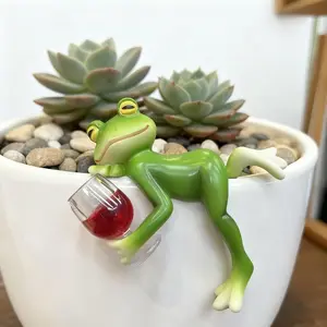 Drunken Frog Flower Pot Ornament, Resin Hanging Frog Decoration, Outdoor Sculpture, Suitable for Home Garden Balcony Terrace Lawn Patio Decoration