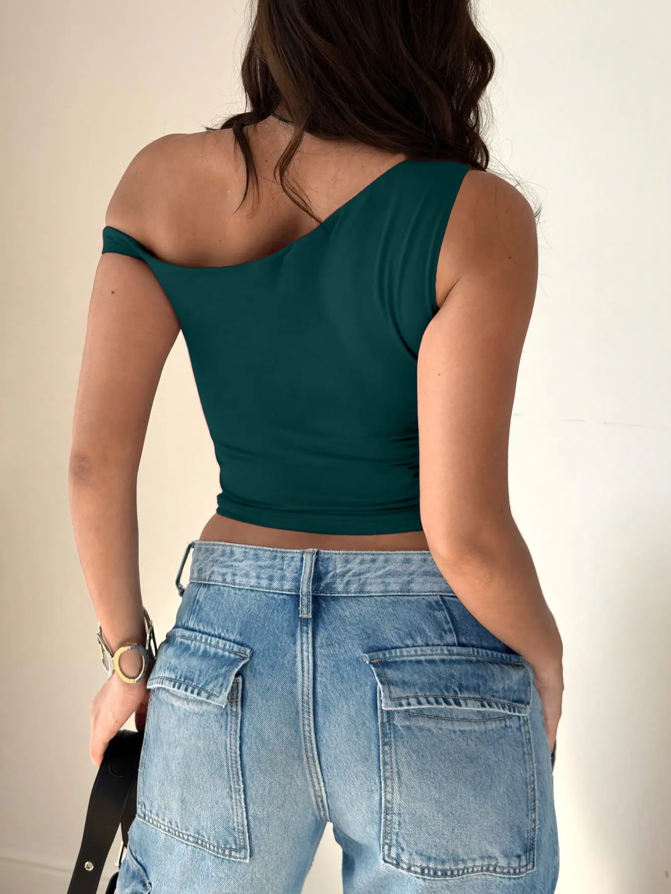One Shoulder Women Top Sexy Off Shoulder Asymmetrical Neck Slim Fit Stretch Ruched Side Bodycon Tee One Shoulder Women Top Sexy Off Shoulder Asymmetrical Neck Slim Fit Stretch Ruched Side Bodycon Tee