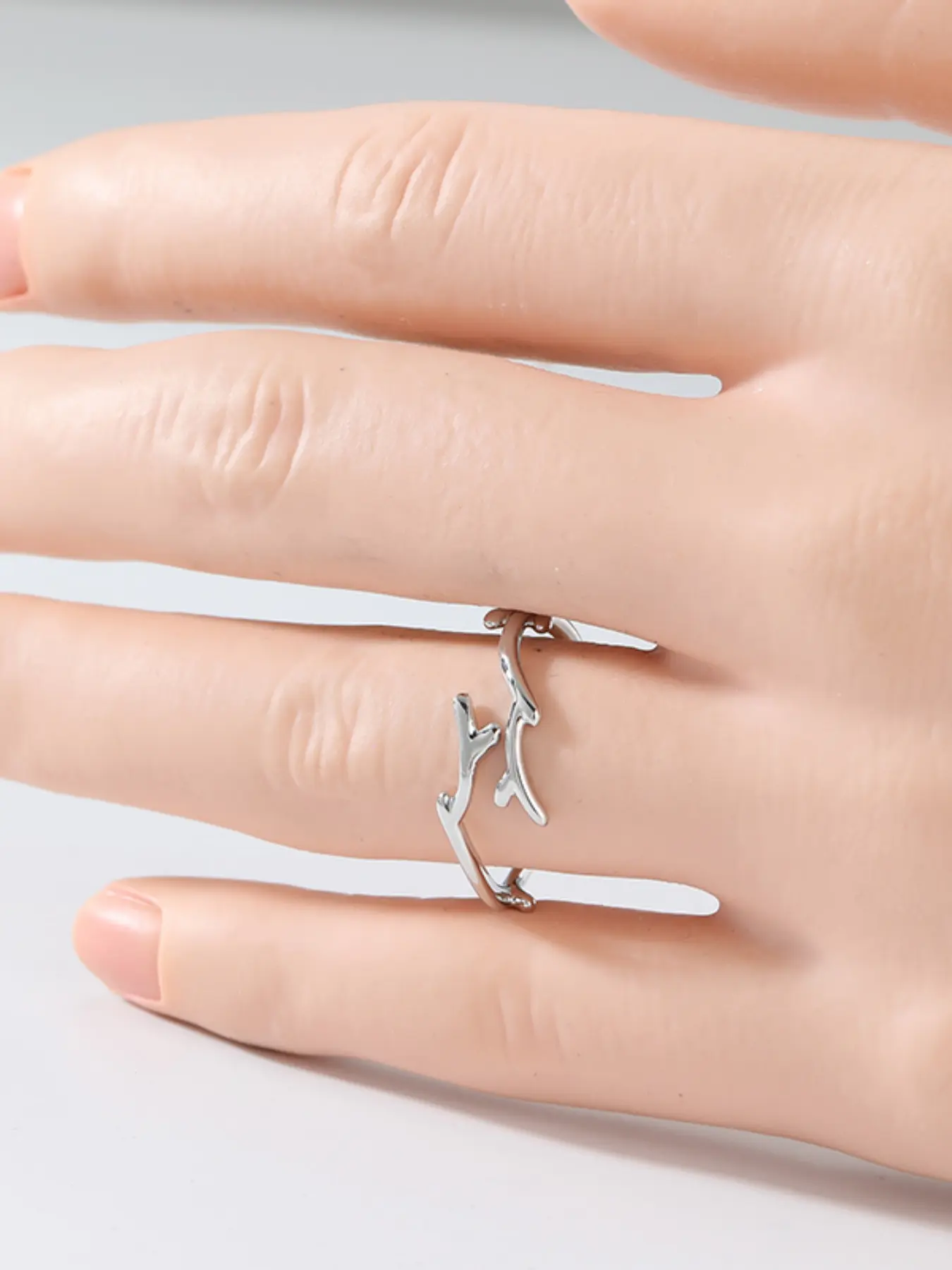 Simple Deer Antler Shaped Open Ring, Personalized and Fashionable Ring for Women, Suitable for Daily Wear on Vacation