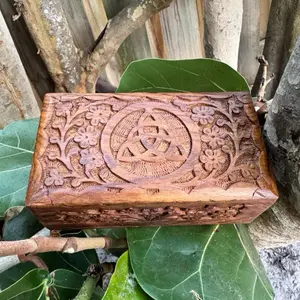 Triquetra Wooden Handcrafted Box Medium