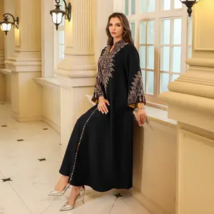 2025 Muslim Robe Women's Rope Embroidered Women's Robe Suitable for Home Travel Party