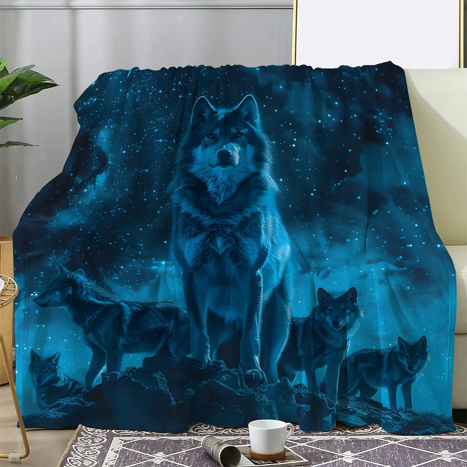 Super Soft Retro Wolf King and Starry Sky Printed Flannel Blanket - Comfortable and Warm, Suitable for Sofa, Bed, Office, and Travel - Comfortable for All Seasons