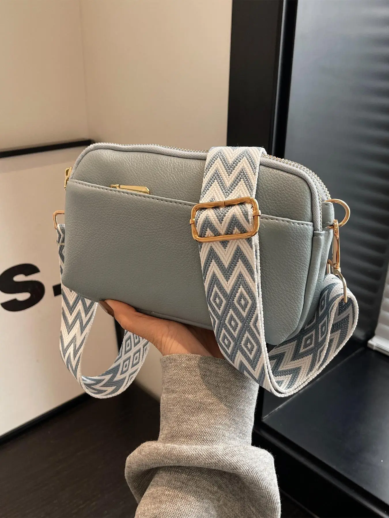 Women's Crossbody Bag, Back To School, Minimalist Stylish Plain Color Zipper Crossbody Bag with Adjustable Strap, High-quality Daily Commuting Bag for