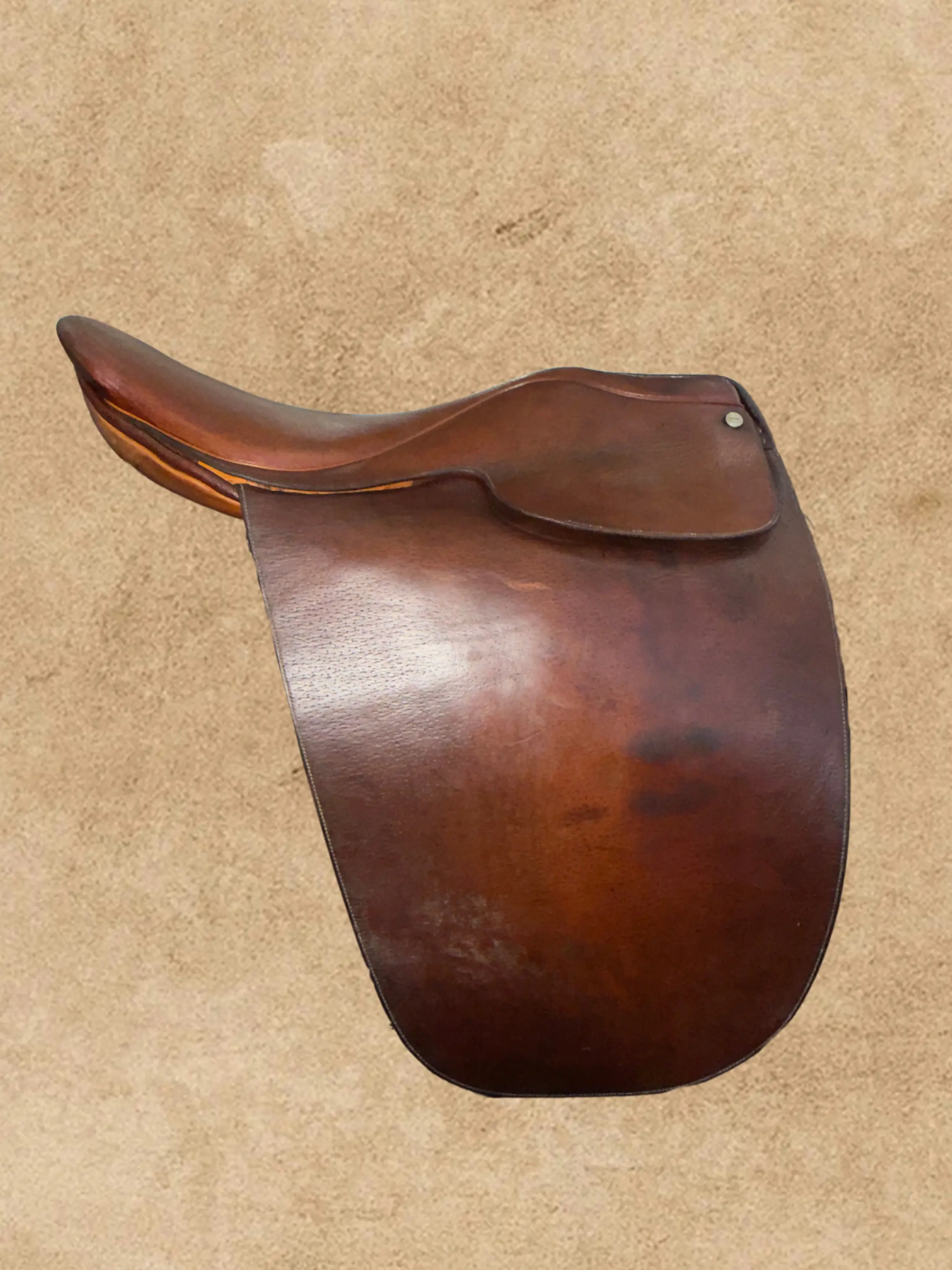 Whitman Lane Fox Cutback English Saddle - 20", Genuine Leather, Cutback Pommel, High Withers, for English Riding, Pre-Owned