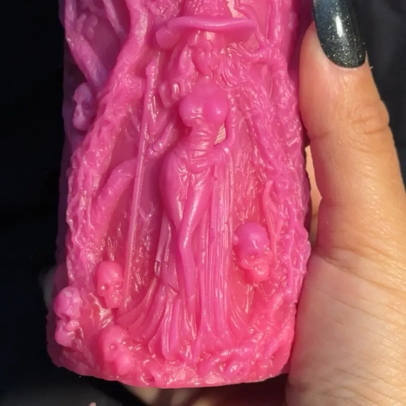 Alter/Decorative witch pillar candle (pink)