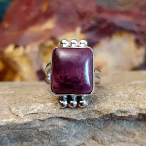 Dotted Purple Spiny Oyster Shell Ring by Margaret Lee GJ-RNG-0192 Size 7