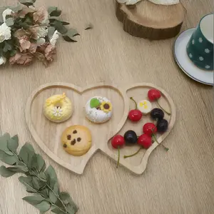 Valentine's Day Sweet Dessert Tray Set, Festival Party Tableware, Dual Heart-Shaped Wooden Platter for Fruit Decoration, Perfect Romantic Gift for Her/him