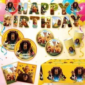 This cute beaver-themed 52-piece disposable tableware set includes 10 dinner plates, 10 dessert plates, 10 paper cups, 20 napkins, a tablecloth, and a pull-out banner. This convenient tableware set is perfect for camping, picnics, garden barbecues, weddin