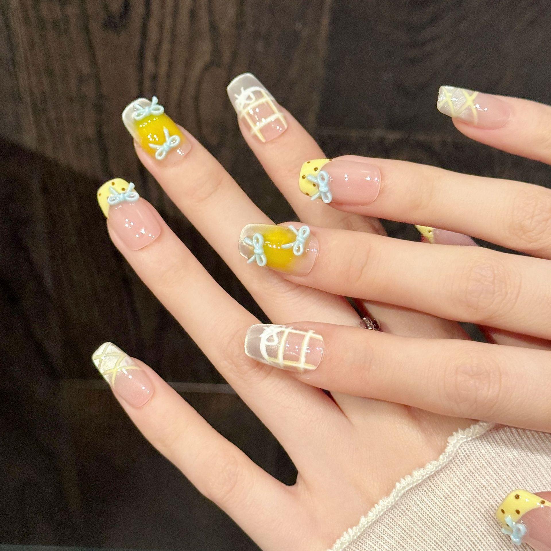 【Lucy UU】New 2 Styles Sweet Short Square Press On Nails 3D Bow Green Apple Charm Design Handmade Reusable Cute Fake Nail For Women Girls