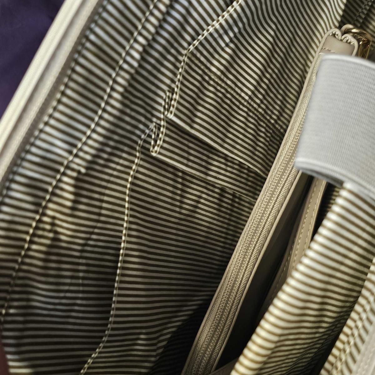 Item: Seashell-grey-coffee, 15.6''