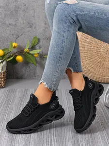 New Women's Casual Sports Shoes, Fashion Comfortable Mesh Sneakers, Athletic Running Shoes, Thick Sole Height-Boosting Outdoor Running Shoes for Students