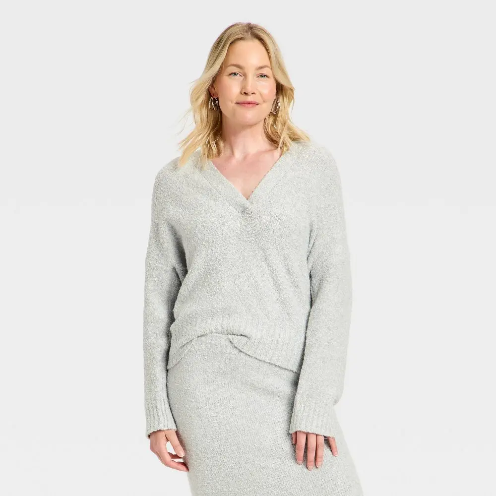 Women's Hooded Shawl Sweater - Universal