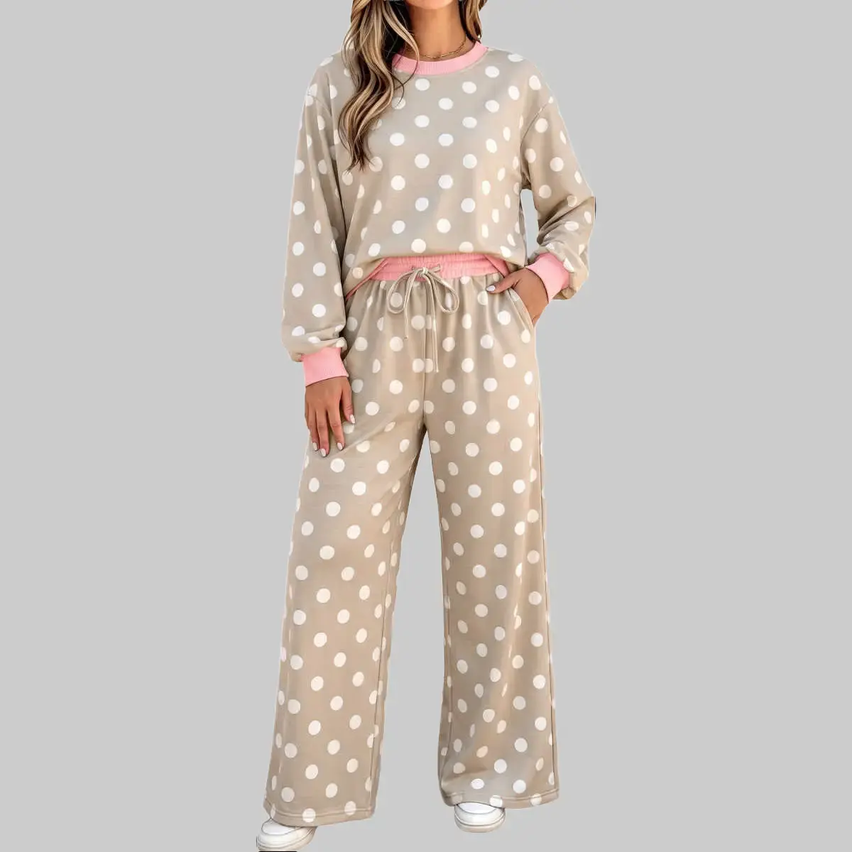 Women's Casual 2-Piece Comfortable Fit Set - Khaki Polka Dot Long-Sleeve Top with Contrast Trim, Drawstring Shift Pants