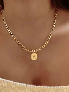 Women's Stainless Steel Necklace, Rectangular Hollow Initial Pendant Design, Simple Fashionable Jewelry Accessory