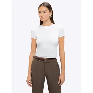 Tomboy Tee | White Slim-Fit Tomboy-Cotton™