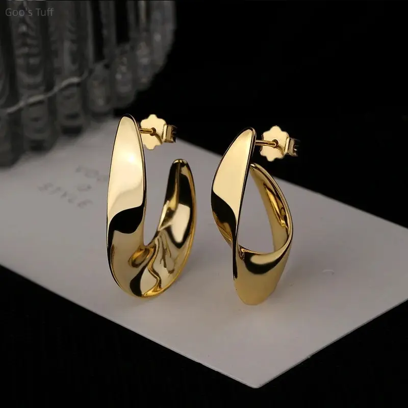 Women's U-Shaped Irregular Metal Stud Earrings, Y2K Minimal Trend Designer Jewelry, Viral Hot Girl Accessory for Street Concerts, Gift Option