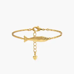 en route 18K Gold Plated Anchovy Bracelet, Unique Textured Link Chain with Sleek Modernist Silhouette, Tarnish-Resistant Secure Clasp Design for Worry-Free Wear, Edgy Statement Piece Essential for Effortless Layering & Daily Streetwear