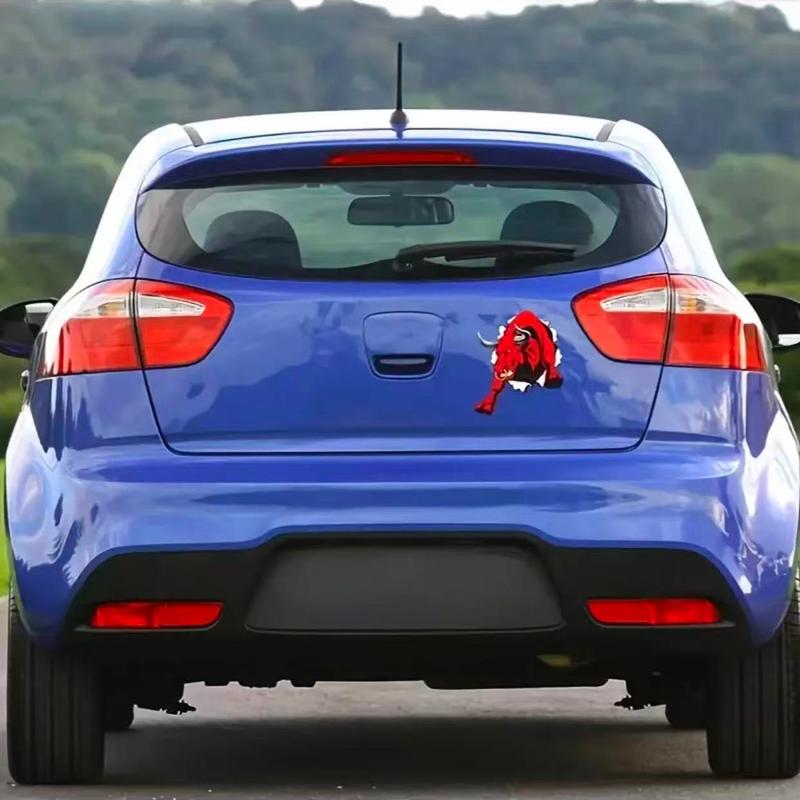 Angry Bull, Side Vinyl Decal with Aggressive Spanish Bull Design, Suitable for Trucks, Motorcycles, Metal Surfaces, Sticker for Cars
