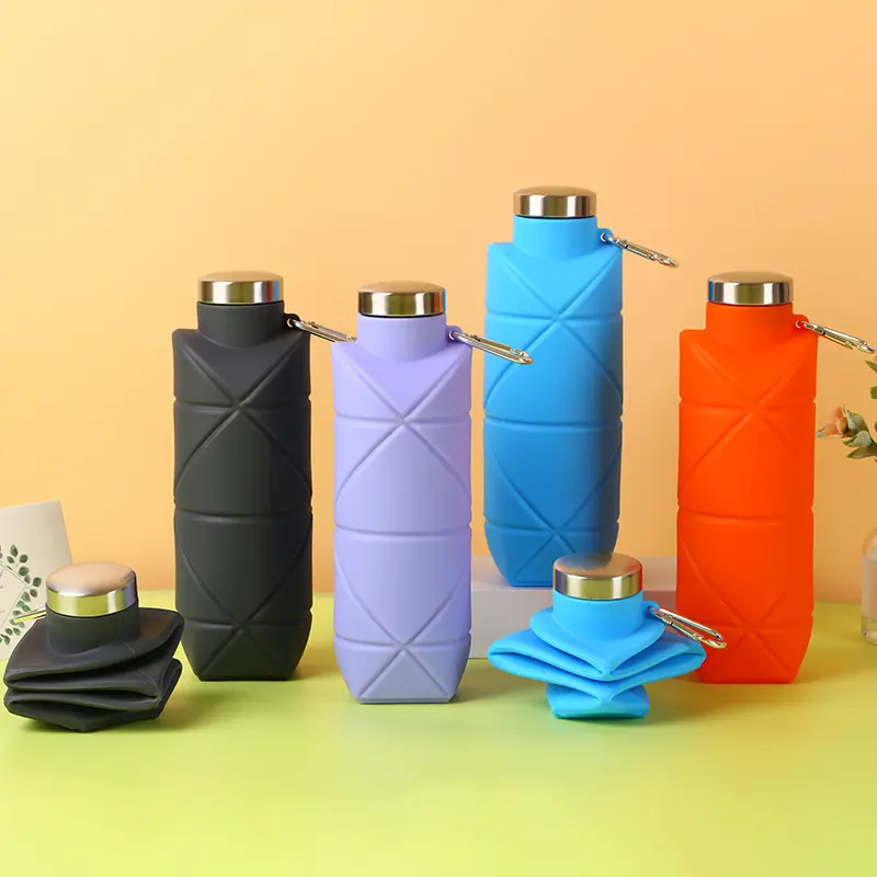 Portable Silicone Water Bottle, Lightweight Cup for Outdoor Camping Hiking, Foldable Leak Proof Sports Drinkware with Handle, Washable Reusable Mug, Collapsible Silicone Outdoor Cup – Portable, Leak-proof & Eco-friendly