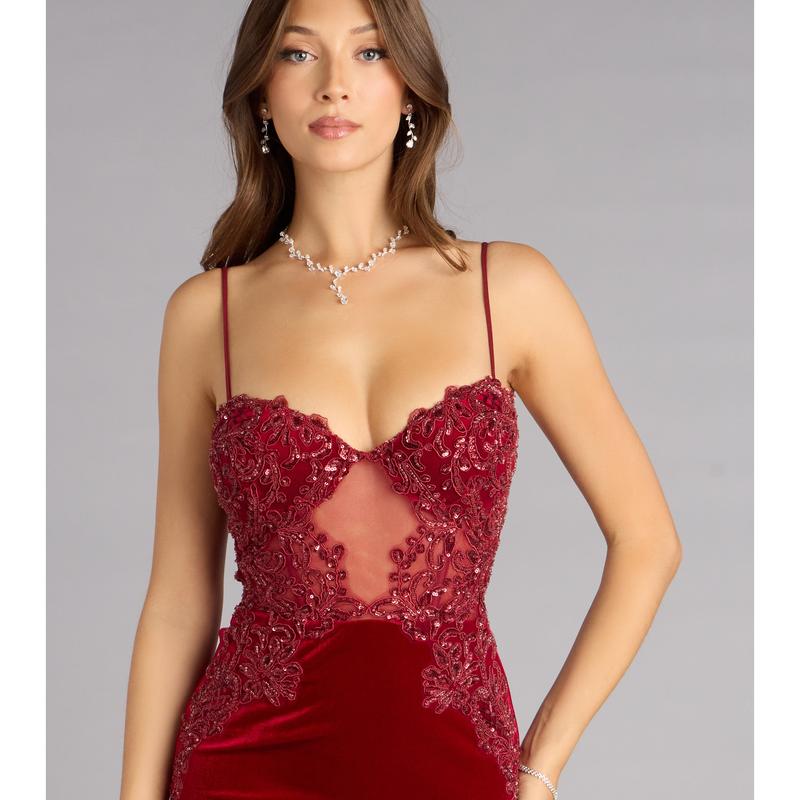 Isla Velvet Applique Bodycon Mini Dress