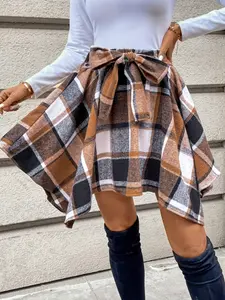 A set of women's casual plaid half body umbrella skirt, suitable for autumn and winter, suitable for home, indoor, and outdoor wear