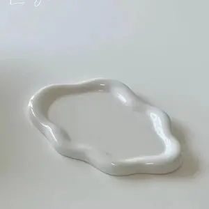 Elegant Vintage Hole Tray, Multifunctional Storage for Candles Jewelry Watches Rings Bracelets Cosmetics, Perfect Holiday Gift, Home Organizer Storage