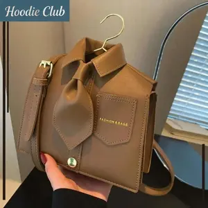 Women's Crossbody Phone Bag Slim Faux Leather Shoulder Bag Magnetic Closure Small Purse for Travel Daily Use