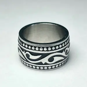 Silver or Gold Tone Stainless Steel Pattern Band Ring – Vintage Scroll Wide Band Ring