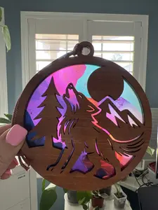 Wolf Suncatcher for Sunny Window