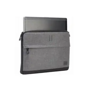Targus Funda 15.6" Strata Slim Laptop Sleeve