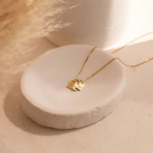 Women's Minimalist Initial Necklace - Gold Stainless Steel Letter Pendant with Long Box Chain, Personalized Female Stainless Steel Necklaces, Daily Fashion Accessory, Mother's Day Gift for Mom