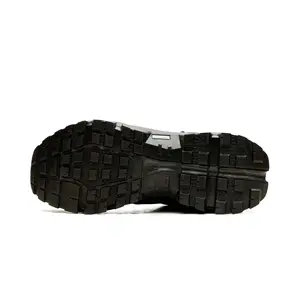 Cloudrock Low WP "Black Black" 3MF10251043