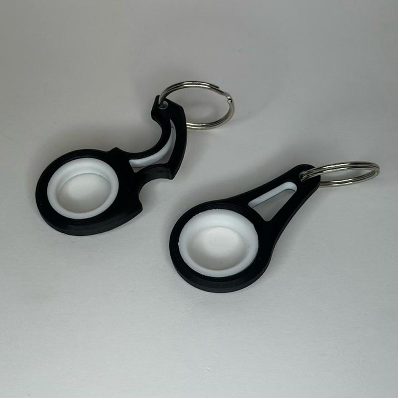 Keychain Spinner - 3D Printed PLA Plastic - Black & White Design - Durable & Lightweight - Perfect for Keys & Bags