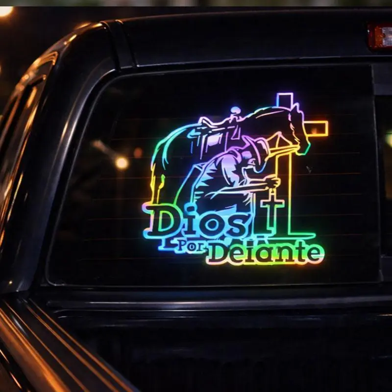 "Dios Por Delante" 8-in Wide UV-Resistant Waterproof Vinyl Universal Car Sticker - Automotive Vehicle Accessory, Praying Cowboy Cross Horse Design, Car Side Decals, Truck Exterior Decorations