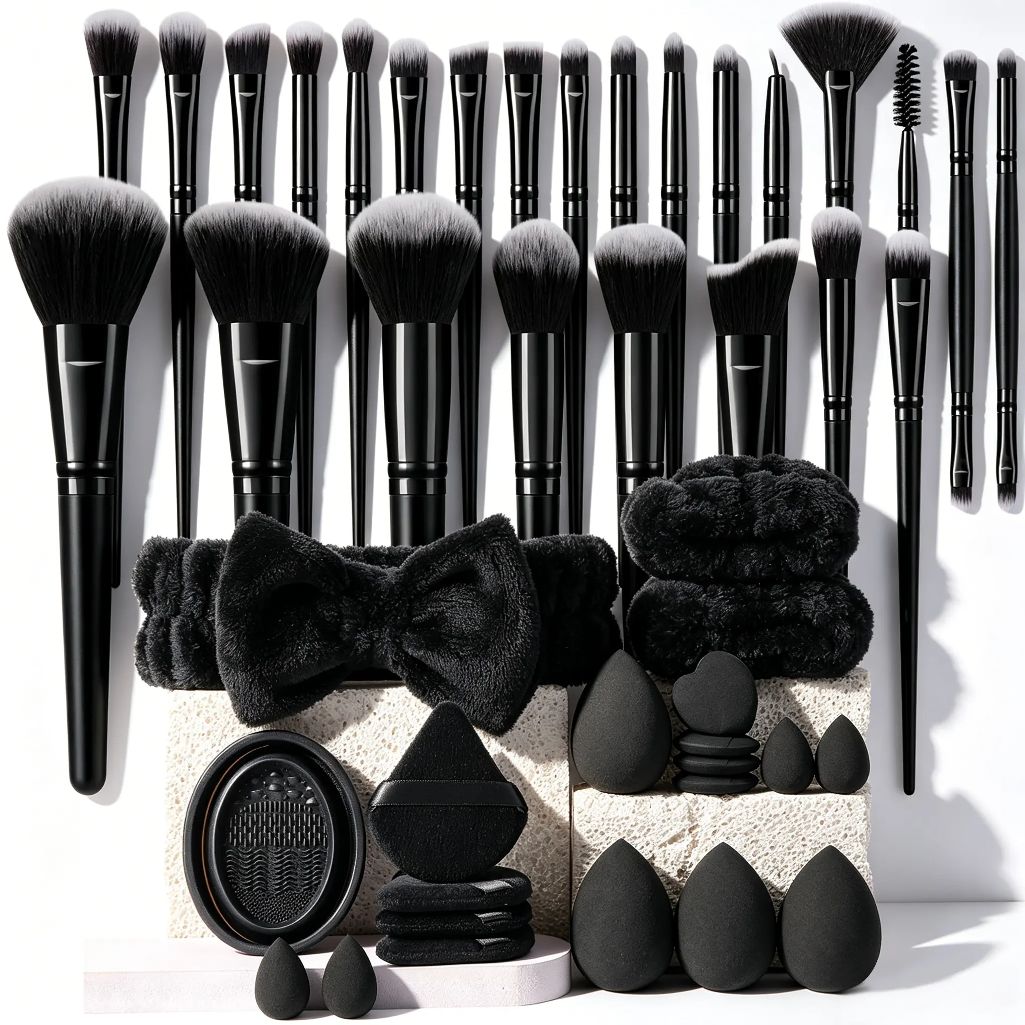 45-Piece All-In-One Complete Makeup Tools Set Makeup Brush Set Assorted Beauty Sponges Triangle Powder Puffs Plush Bow Hairband Wristbands Silicone Brush Cleaning Bowl For Daily Full Face Foundation Blending & Setting Makeup