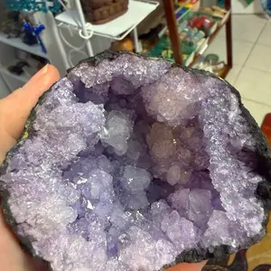 Amethyst geode