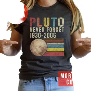 Pluto Never Forget 1936-2006 Planet Sweatshirt, Trendy Science Hoodie, Aesthetic Universe Shirt, Retro Space Tee, Astronomy Lover Sweater